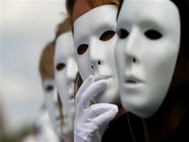 بی حجابی و سرانجامی به نام «بحران هویت»