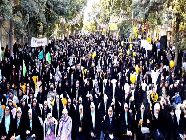 تجمع بزرگ بانوان خراسان شمالی در روز ملی عفاف و حجاب