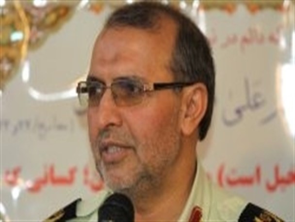 پدر و مادر ها توقع دارند که کم کاری آنها را پلیس جبران کند