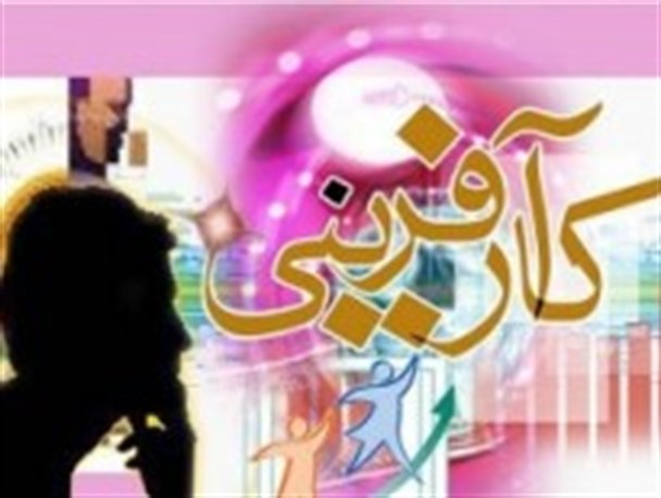 تصمیمات اقتصادی دولت در راهروهای ادارات باقی مانده است