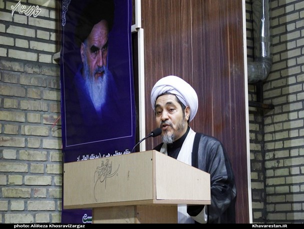 اصولگرا هیچگاه در مقابل آمریکا پرچم سفید بالا نمی برد و صحنه را ترک نمی کند/ راه کشور آمریکا سقوطی بیش نیست
