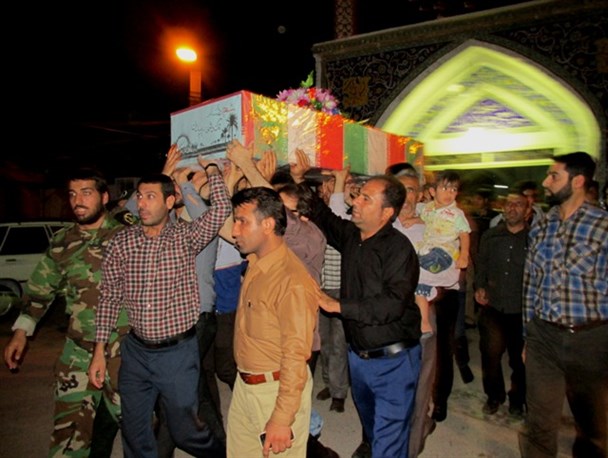 لحظات بیاد ماندنی با شهدای گمنام درگچساران+تصاویر