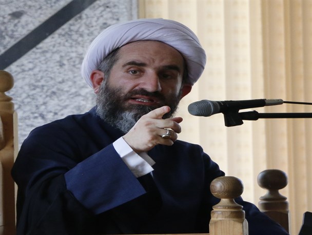شرافت دلواپسان نظام بر دلدادگی به نظام سلطه و کدخداهای عالم بیشتر است