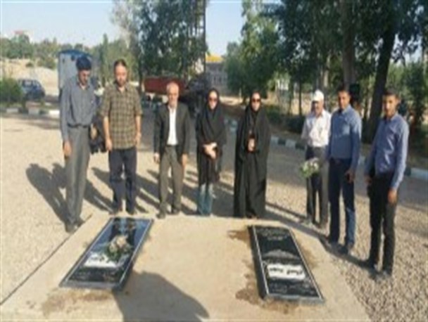 ابتکار خبرنگاران خرمدره برای اجرای مراسم روز خبرنگار/ خبرنگارانی که مسئولان برایشان برنامه برگزار نکردند