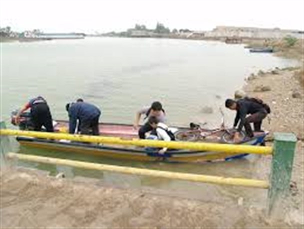 اجرای طرح شماره گذاری قایق ها در شوشتر