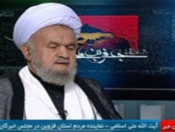 داعش نتیجه دوری از سیره عملی امام صادق(ع)