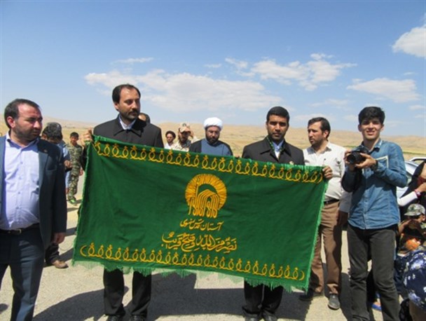 پرچم متبرک امام رضا (ع) در ماهنشان گردانده شد+تصاویر