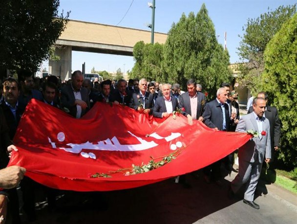 استقبال از 60 خادم افتخاری امام رضا(ع) در استانداری سمنان+تصاویر