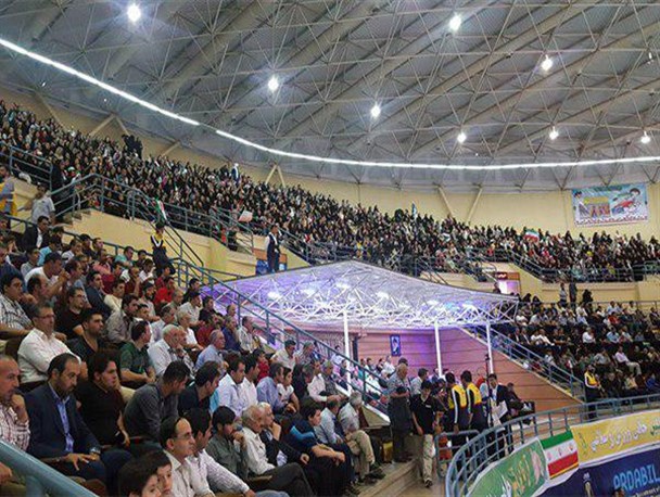 حضور باشکوه بانوان در سالن ورزشی رضا زاده اردبیل