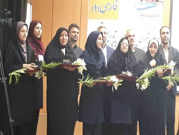 کسب دو مقام سوم کشوری توسط دبیران منتخب فیزیک و ادبیات گلستان