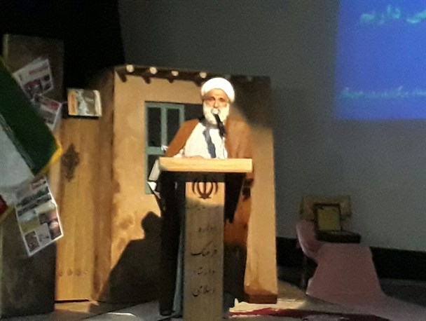 اصحاب رسانه نقش اساسی در فرهنگ سازی جامعه دارند/ خبرنگاران شفاف سازی در جامعه را ارتقا می‌دهند