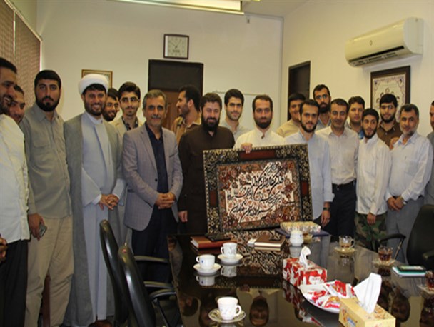 مسئول جدید بسیج دانشجویی دانشگاه آزاد اسلامی واحد رشت معرفی شد +عکس