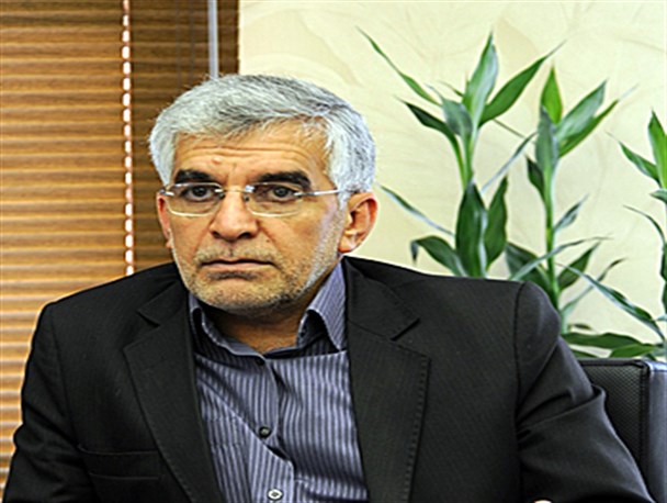 نام منتقد را افراطی می‌گذارند تا دهان‌ها را ببندند/باید مواظب یقه بسته‌های ریش دار نفوذی بود!