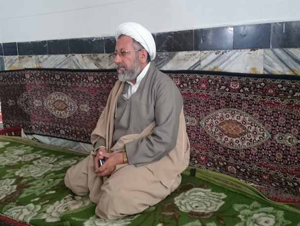 زهد و تقوای شهید مدنی بود که آذربایجان را آرام کرد/ هنوز هم عده ای به عنوان نمایندگی آقای شریعتمداری از مردم وجوهات می گیرند!