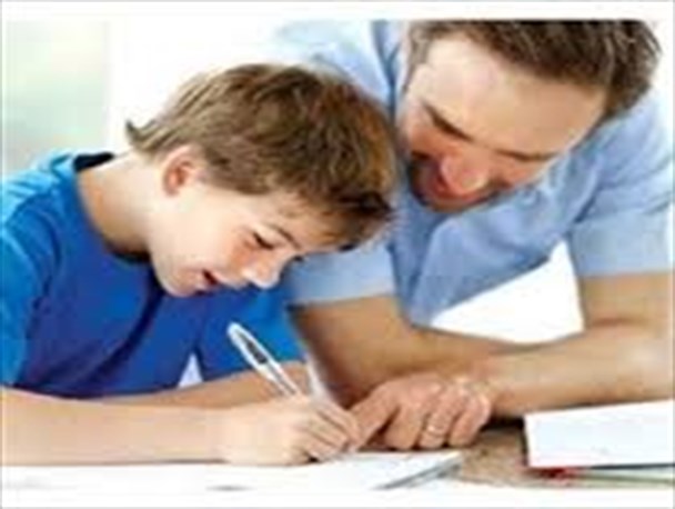 بهبود رابطه پدرو فرزندی رشد و شکو فایی تحصیلی را به دنبال دارد