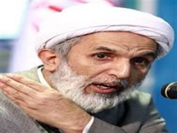گفتمان افرادی که خواهان دوستی با آمریکا هستند، بررسی شود/ برخی ها به دنبال تغییر در شاخص ها هستند