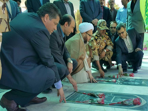 مزار شهید منا در قوچان غبارروبی شد