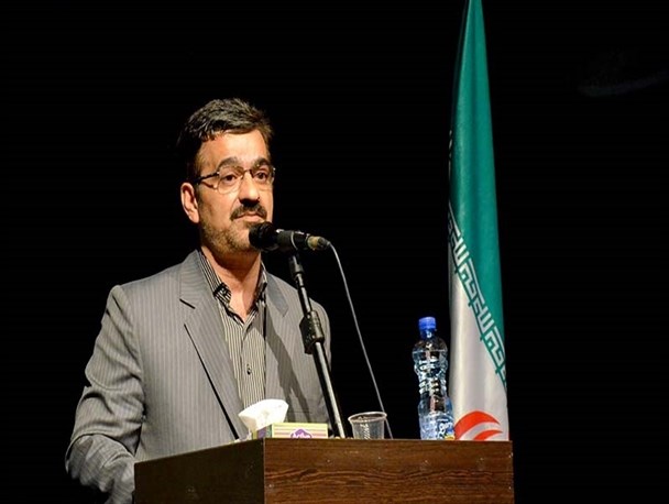 دکتر معین دردانه زبان و ادب فارسی و الگویی است که برای همیشه ماندگار بوده و تداوم دارد