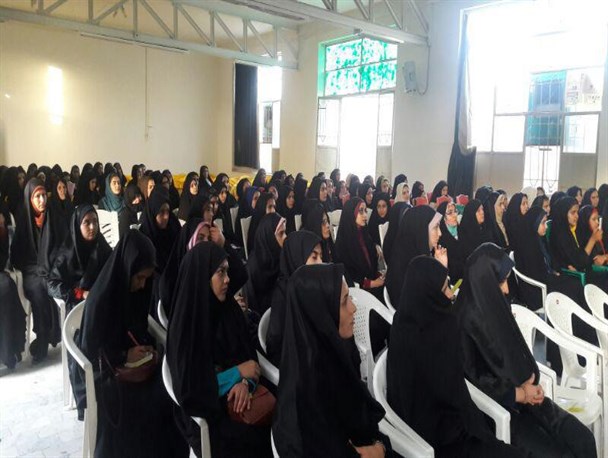 بلوغ جنسی به تنهایی ملاک مناسبی برای ازدواج نیست