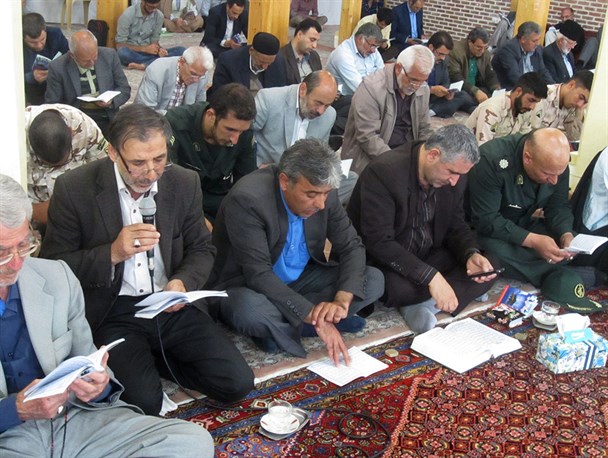 نمینی ها دعای عرفه را زمزمه کردند+تصاویر