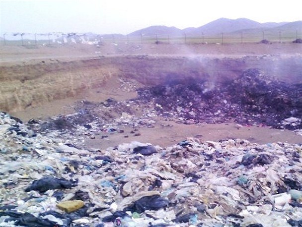 دفن غیر اصولی پسماند، معضل اساسی شهرستان خنداب است