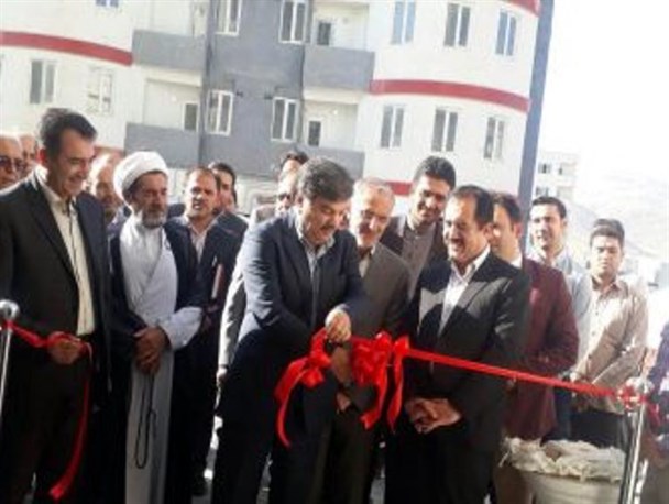 آغاز زندگی در ۲۳۸ واحد مسکن مهر افتتاح شده بدست معاون وزیر در نقده
