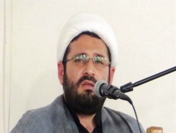 دوری از قرآن عامل بسیاری از آسیب های اجتماعی است