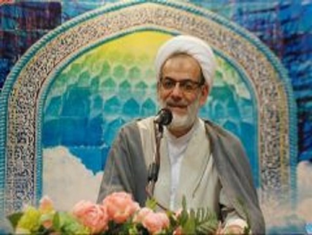خادمی اهل‌بیت لطف الهی است/ حُجب و غرور آفت خادمی و نوکری اهل بیت