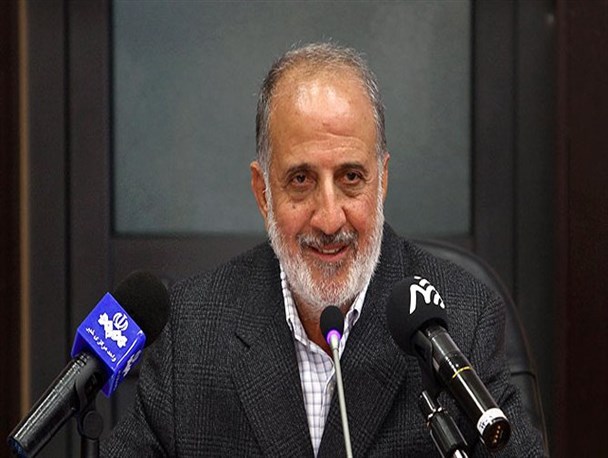 سفیدبالک ضرری برای انسان ندارد/ تخریب باغات و مزارع اطراف تهران علت هجوم این آفت به تهران است