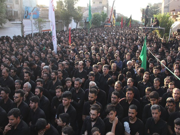 برگزاری مراسم سوم امام حسین(ع) در مسجد ملا اسماعیل با حضور 14 هیئت مذهبی یزد