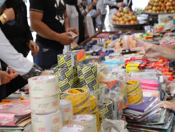 تب و تاب دانش‌آموزان و خانواده‌های شهرکردی با شروع فصل مدارس