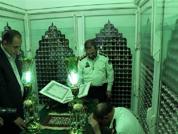 آیین غبارروبی مضجع مطهر امامزاده جعفر(ع) در پیشوا برگزار شد + تصاویر