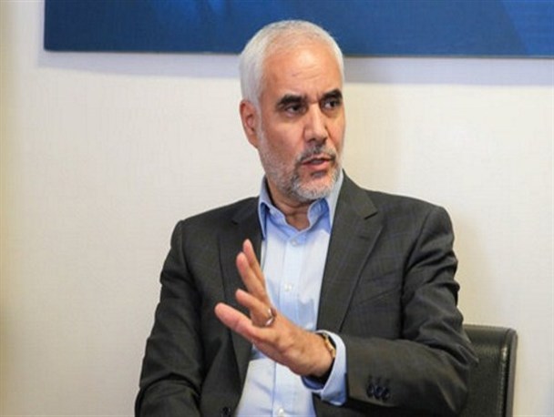 حدود ۵۰ درصد ظرفیت واحد های صنعتی معطل مانده/ رکود از اقتصاد رخت برنبسته است