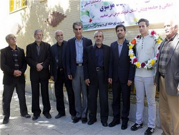 استقبال پر شور از قهرمان باستانی آسیا در همدان