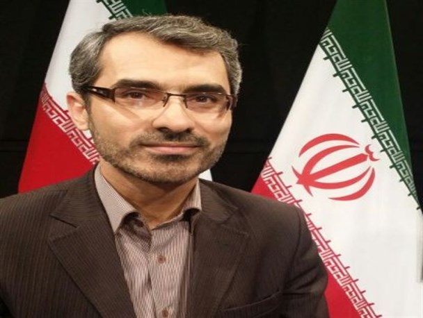 نوسانات بازار ارز اعتمادی برای تولید و تجارت باقی نمی گذارد/ نشانه ای از عزم دولت برای دوری از درآمد نفتی دیده نمی شود