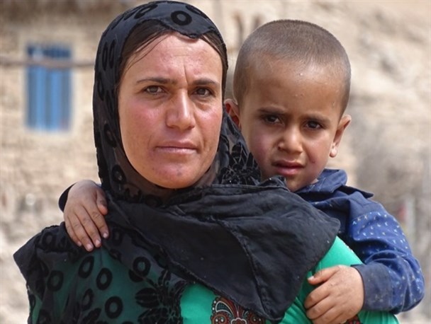 آنچه در سفر یک روزه فرماندار دنا به عمق محرومیت دنا گذشت +تصاویر