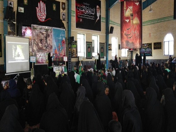 همایش سه ساله های حسینی در رابر برگزار شد