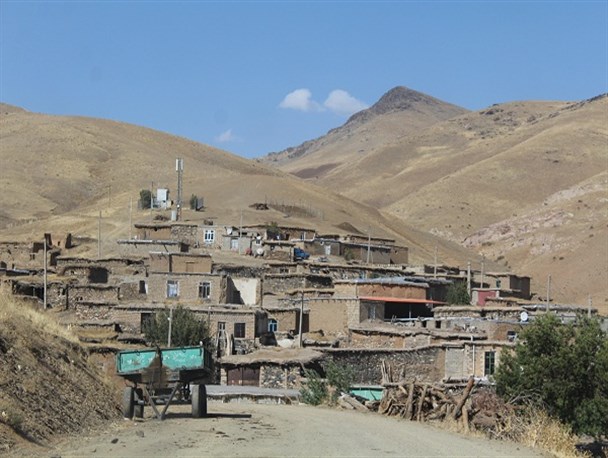 محرومیت از رخسار روستای قروچای علیای بوکان می بارد