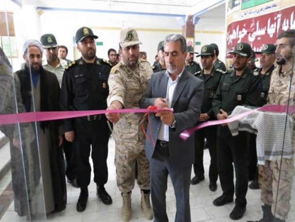 برگزاری نمایشگاه روشنگری اندکی تامل در اشنویه