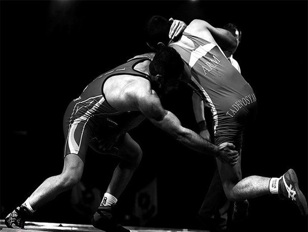 کشتی پیشکسوتان قهرمانی جهان| تیم های کشتی آزاد و فرنگی ایران راهی یونان می شوند