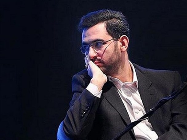 آذری جهرمی با قرار تامین کیفری آزاد است/ دلیل شکایت مردم اهواز از وزیر سابق ارتباطات