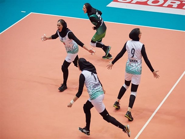 مربیان تیم ملی والیبال نوجوانان دختر در اردوی انتخابی معرفی شدند