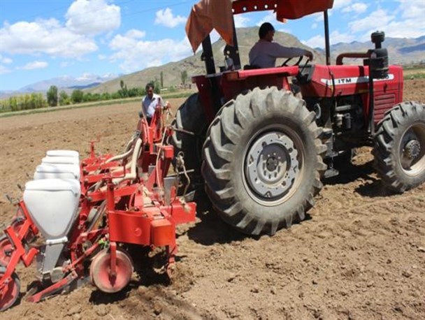 ارتقای بهره وری به جای افزایش سطح زیر کشت در دستور کار است