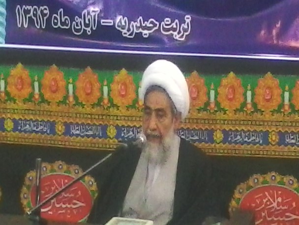 مهمترین نیاز مساجد فراهم کردن فضای عاطفی برای جذب جوانان است/فعالیت 8 هزار مسجد در خراسان بزرگ