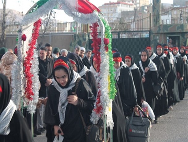 اعزام 200 نفر از دانش آموز دختر شهرستان چرام به مناطق عملیاتی جنوب اعزام