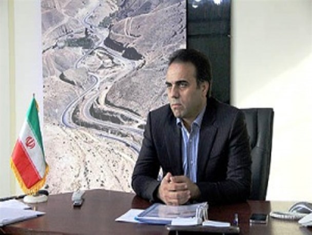 دپوی بیش از ۳ هزار تن نمک در راهدارخانه‌های شهرستان دماوند/ استقرار ۶۵ نفر از عوامل راه و ترابری در محورهای هراز و دماوند-فیروزکوه
