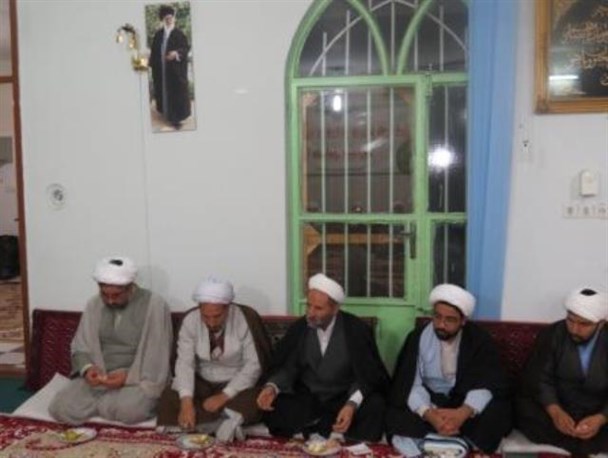 روحانیون فاروج، آموزش امداد ونجات می بینند