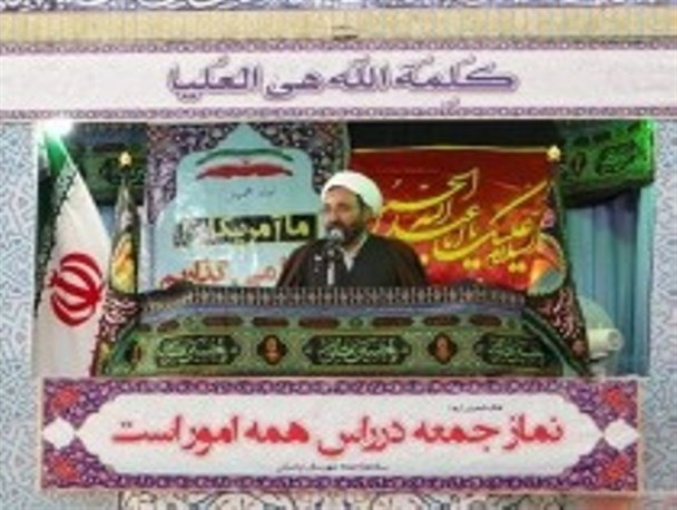 آمریکا یک ابرقدرت خیالی است که 20 تریلیون دلار بدهی دارد/ مناظرات انتخاباتی ترامپ و کلینتون فساد و انحطاط جامعه آمریکا را برملا کرد