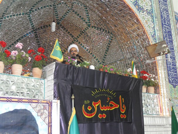 امام جمعه آزادشهر زائر پیاده اربعین حسینی شد