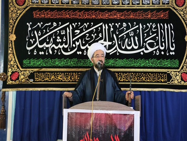 تا زمانی که فتنه گران نابود نشده اند، مبارزه ادامه دارد